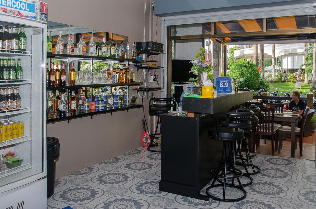 Allstar Guesthouse Karon Exterior photo