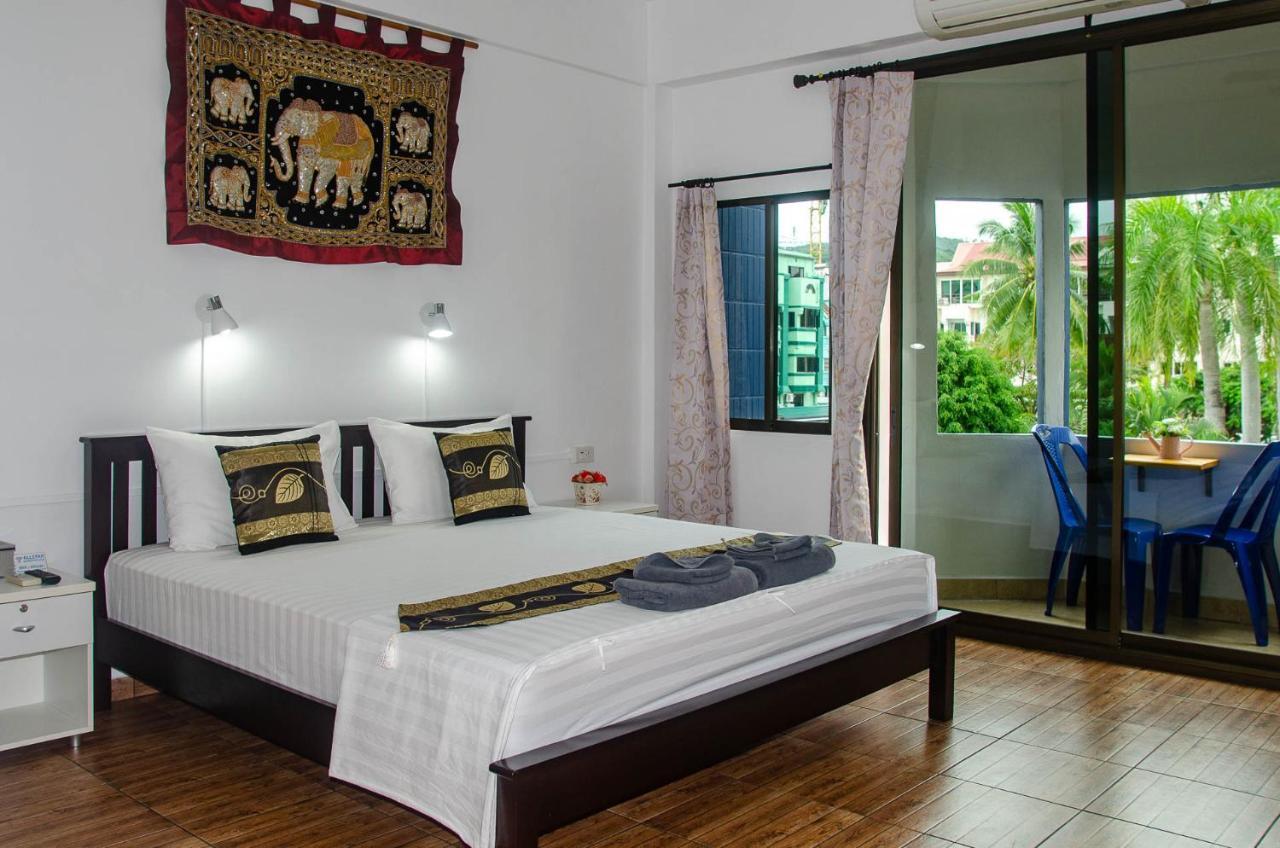 Allstar Guesthouse Karon Exterior photo