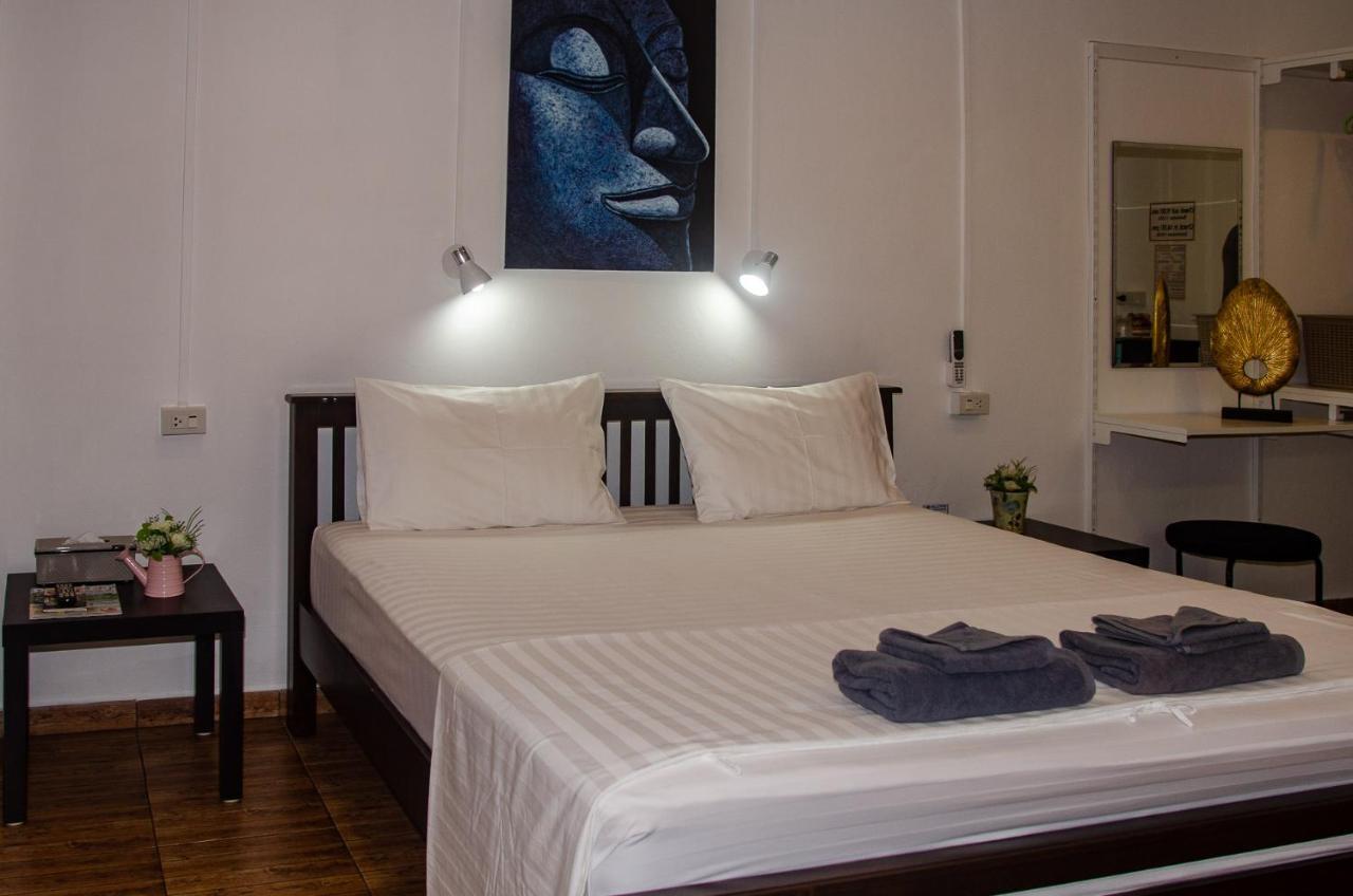 Allstar Guesthouse Karon Exterior photo