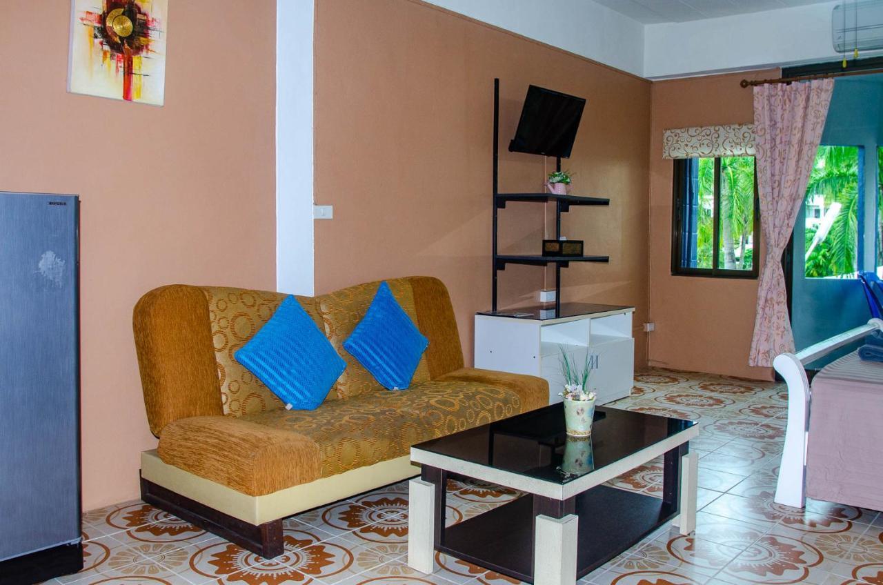 Allstar Guesthouse Karon Exterior photo